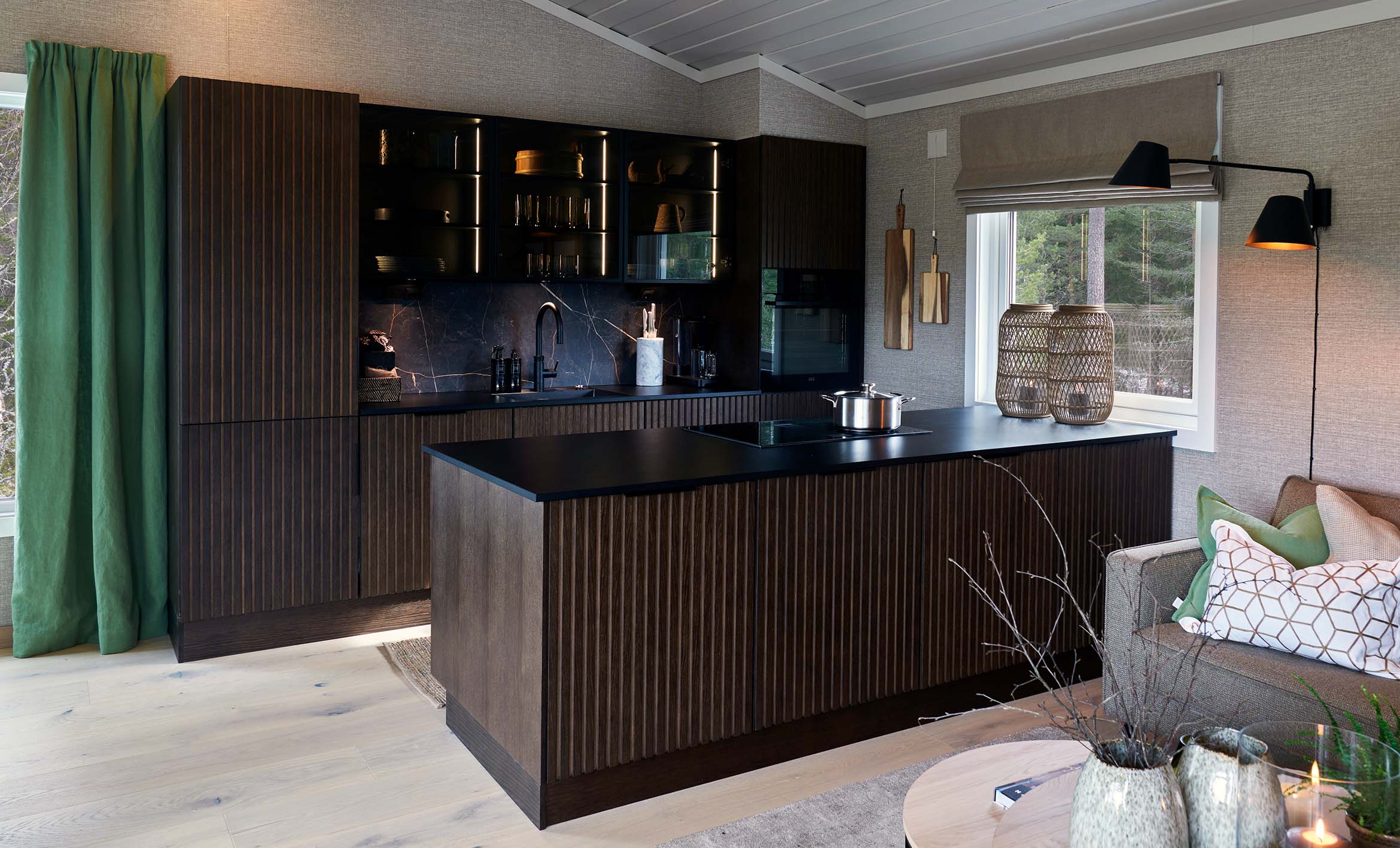 Wide EVENTYRLIG AREMARK.151 1 14366668