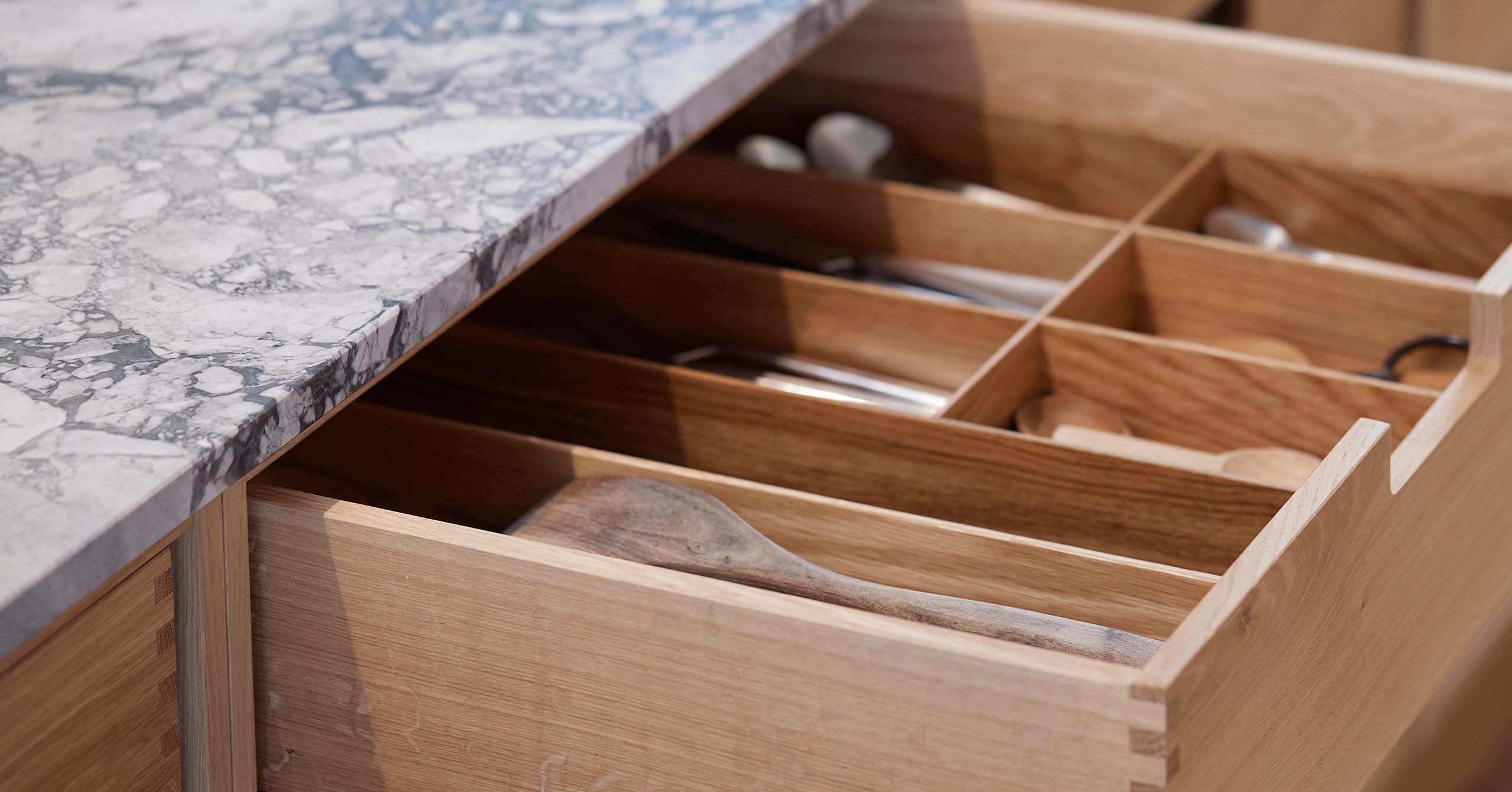 Gal Detal JKE 2405224388